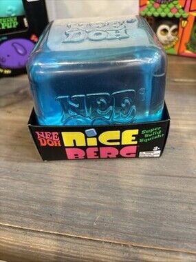NeeDoh Nice Berg Blue XL Giant Nee Doh Nice Cube Solid Squish Jelly Ice Block